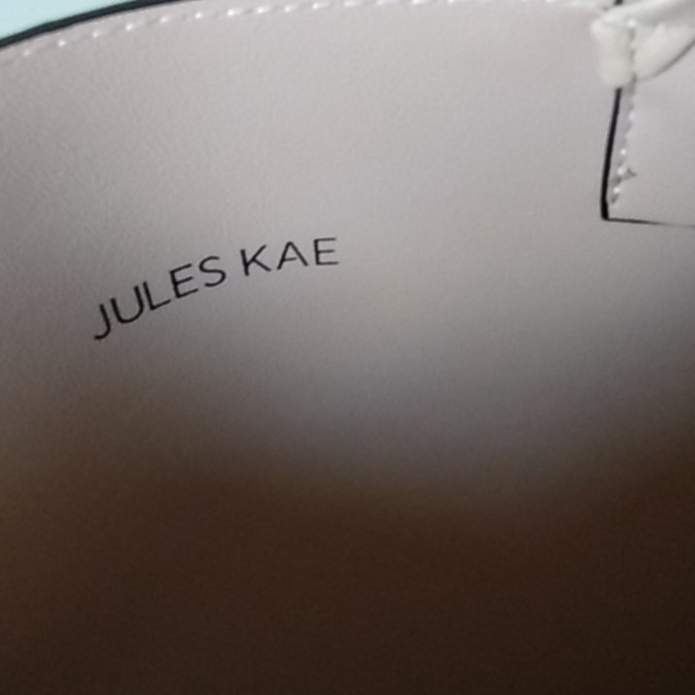 Purse - Picture 4 of 8